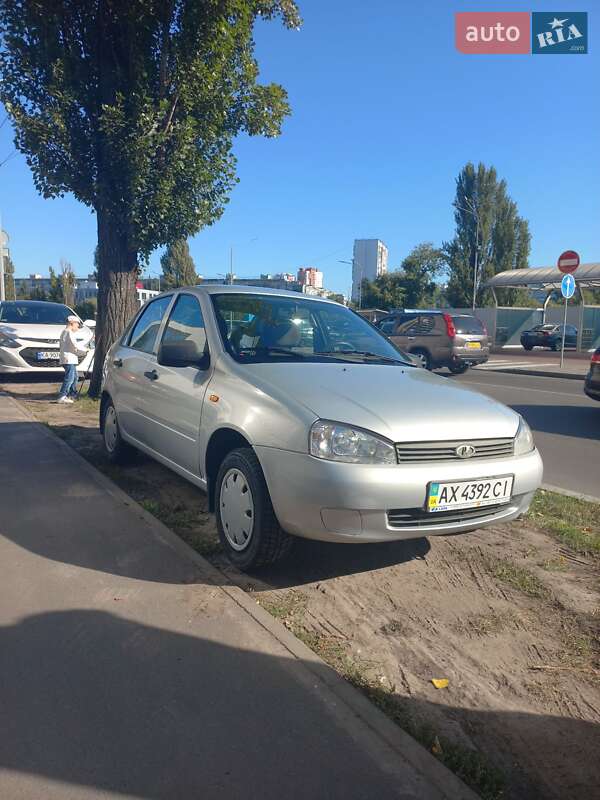 Седан ВАЗ / Lada 1118 Калина 2010 в Киеве фото 5 Седан ВАЗ / Lada 1118 Калина 2010 в Киеве