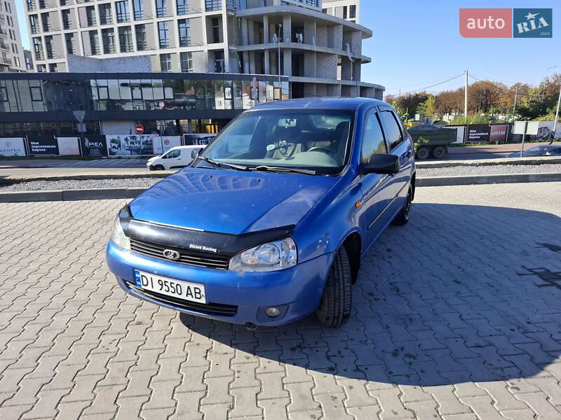 Седан ВАЗ / Lada 1118 Калина 2006 в Львове