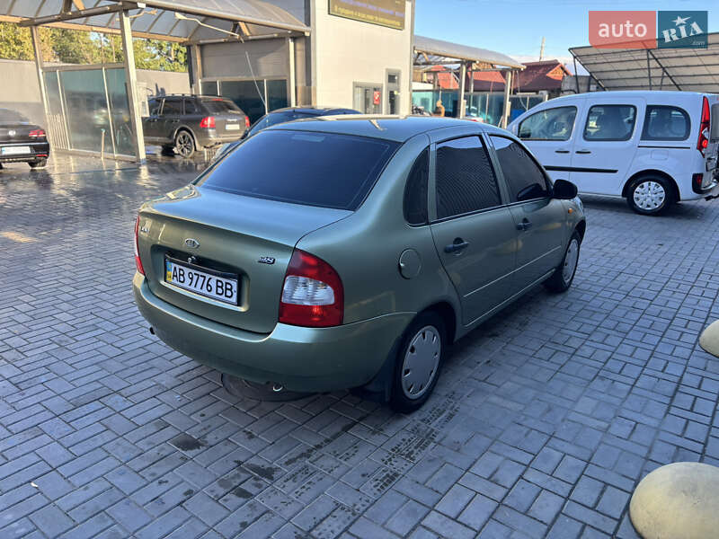 Седан ВАЗ / Lada 1118 Калина 2008 в Миколаєві