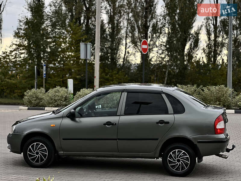 Седан ВАЗ / Lada 1118 Калина 2008 в Хмельницком фото 18 Седан ВАЗ / Lada 1118 Калина 2008 в Хмельницком