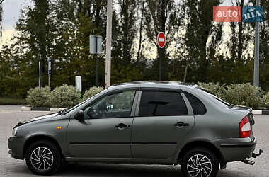 Седан ВАЗ 1118 Калина 2008 в 