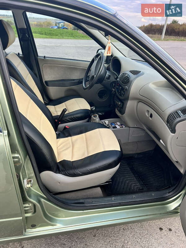 Седан ВАЗ / Lada 1118 Калина 2008 в Могилів-Подільському