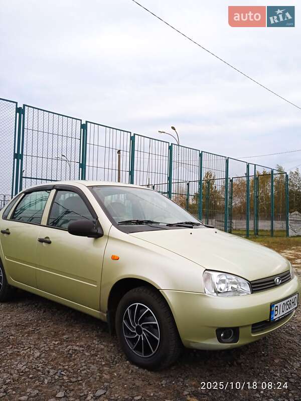 Седан ВАЗ / Lada 1118 Калина 2006 в Козельщине