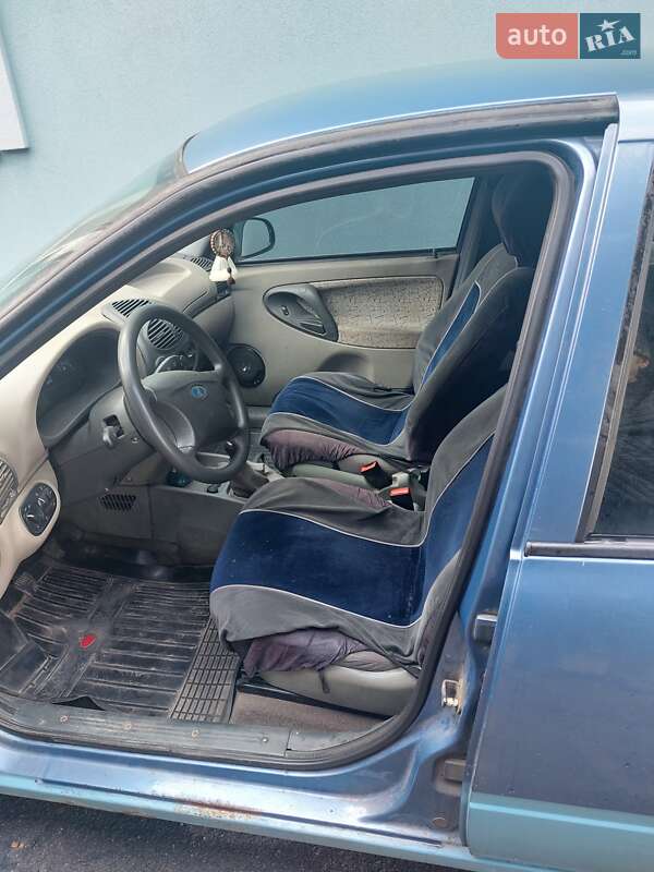 Седан ВАЗ / Lada 1118 Калина 2006 в Шпитьках фото 4 Седан ВАЗ / Lada 1118 Калина 2006 в Шпитьках