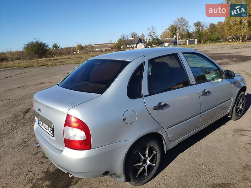 Седан ВАЗ / Lada 1118 Калина 2008 в Остроге фото 6 Седан ВАЗ / Lada 1118 Калина 2008 в Остроге