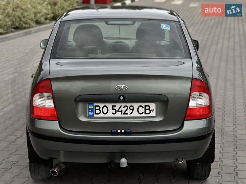 Седан ВАЗ / Lada 1118 Калина 2008 в Хмельницком