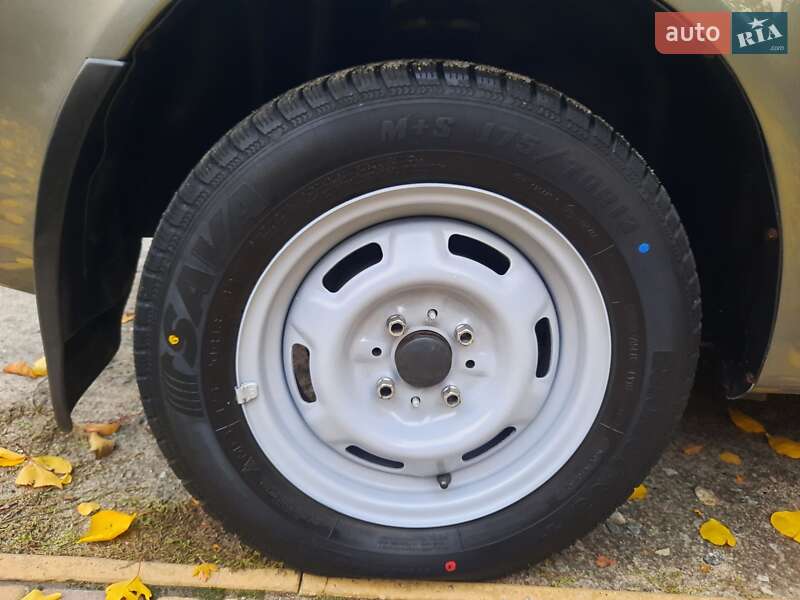 Седан ВАЗ / Lada 1118 Калина 2006 в Запорожье