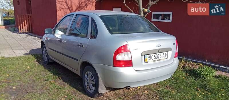 Седан ВАЗ / Lada 1118 Калина 2007 в Здолбуніві