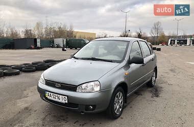 Седан ВАЗ / Lada 1118 Калина 2010 в Киеве
