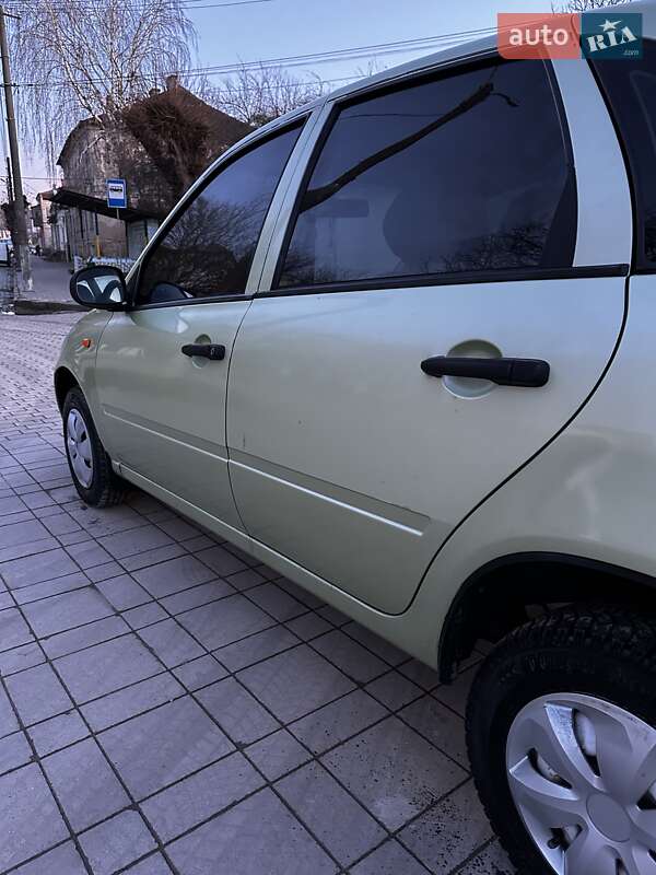 Седан ВАЗ / Lada 1118 Калина 2006 в Чорткове фото 9 Седан ВАЗ / Lada 1118 Калина 2006 в Чорткове