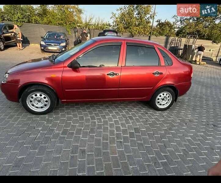 Седан ВАЗ / Lada 1118 Калина 2008 в Ивано-Франковске фото 2 Седан ВАЗ / Lada 1118 Калина 2008 в Ивано-Франковске