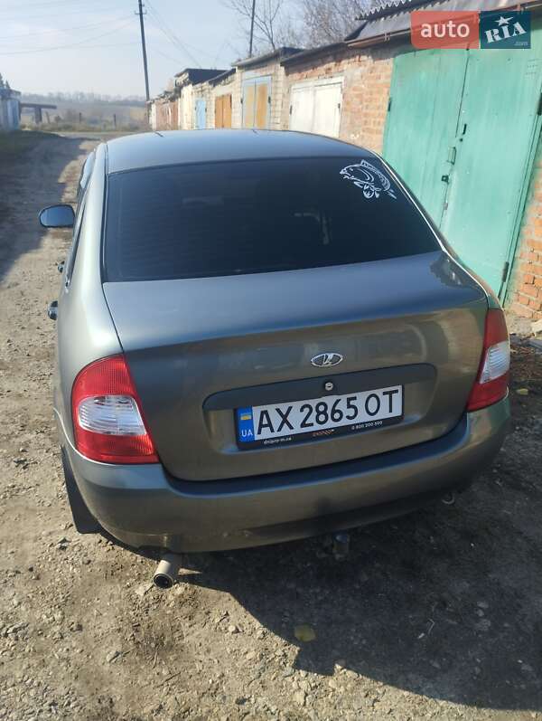 Седан ВАЗ / Lada 1118 Калина 2006 в Краснограде