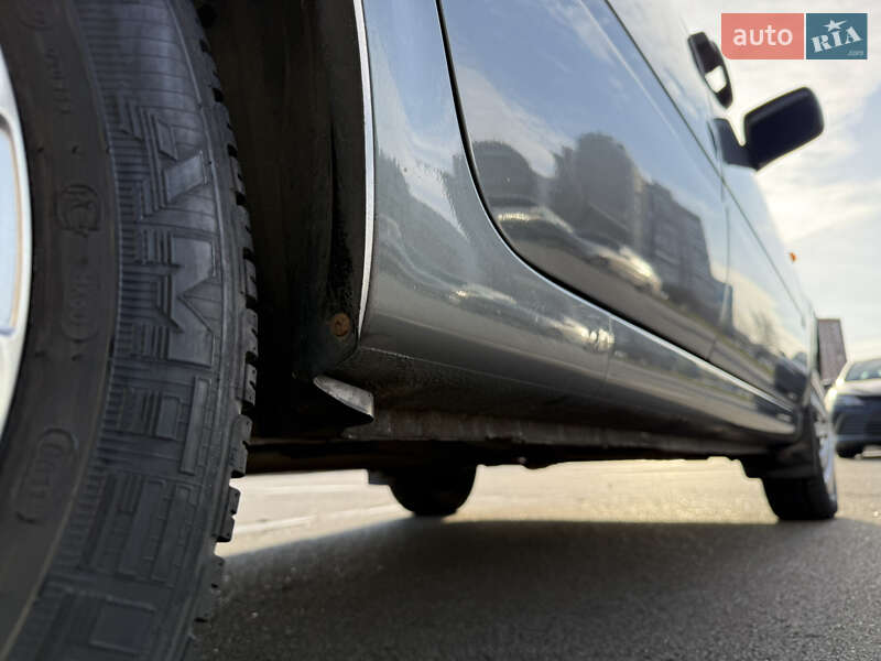 Седан ВАЗ / Lada 1118 Калина 2011 в Києві