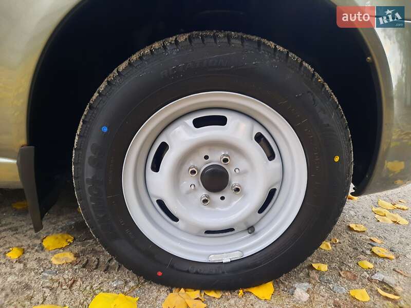 Седан ВАЗ / Lada 1118 Калина 2006 в Запорожье фото 26 Седан ВАЗ / Lada 1118 Калина 2006 в Запорожье