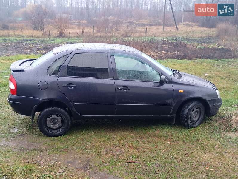 Седан ВАЗ / Lada 1118 Калина 2008 в Каневі