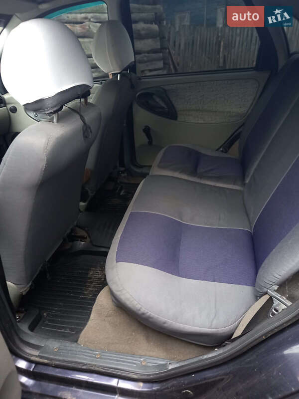 Седан ВАЗ / Lada 1118 Калина 2007 в Шостці