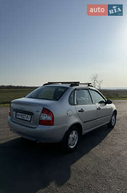 Седан ВАЗ 1118 Калина 2006 в Березовке