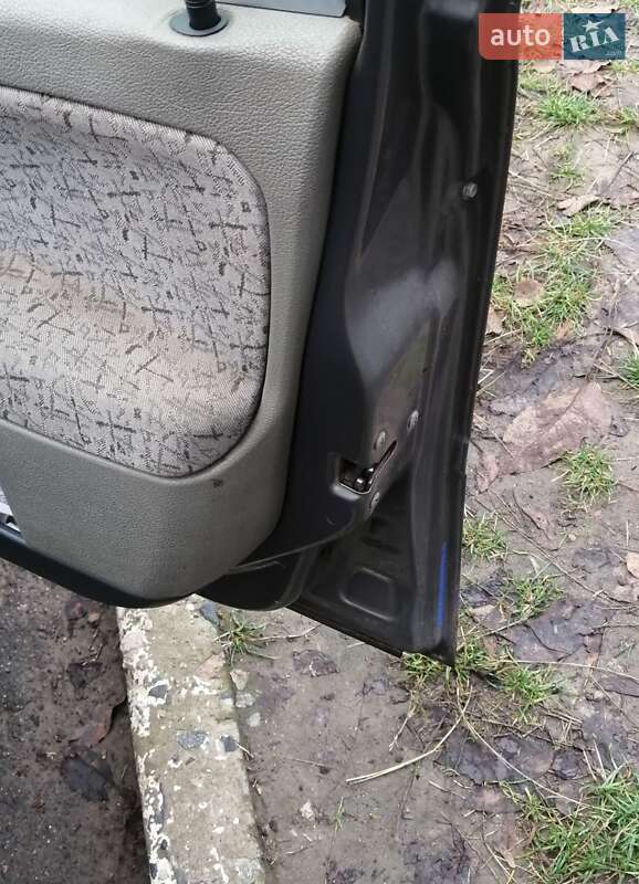 Седан ВАЗ / Lada 1118 Калина 2006 в Кривому Розі фото 16 Седан ВАЗ / Lada 1118 Калина 2006 в Кривому Розі