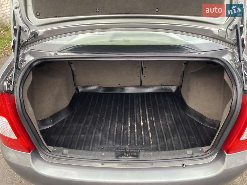 Седан ВАЗ / Lada 1118 Калина 2008 в Софиевской Борщаговке