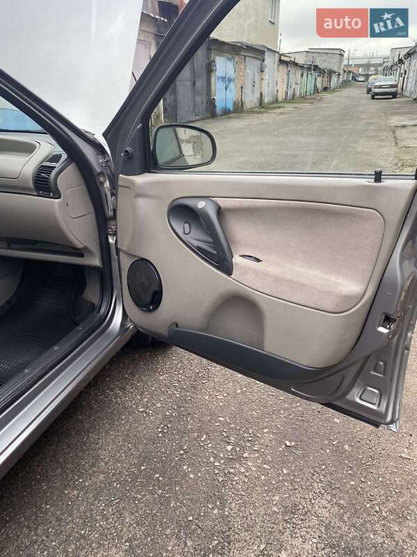 Седан ВАЗ / Lada 1118 Калина 2008 в Софиевской Борщаговке