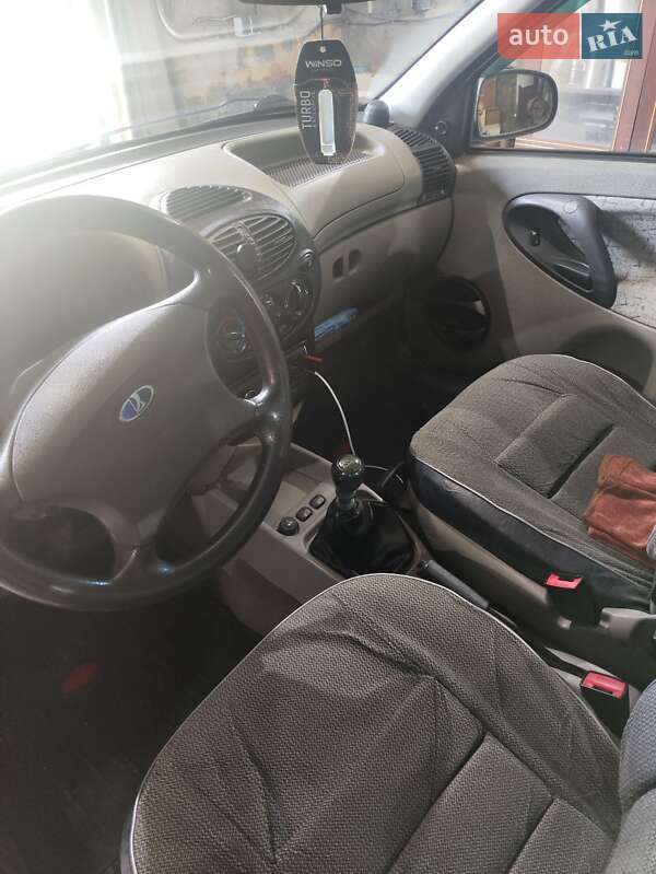 Седан ВАЗ / Lada 1118 Калина 2007 в Запоріжжі