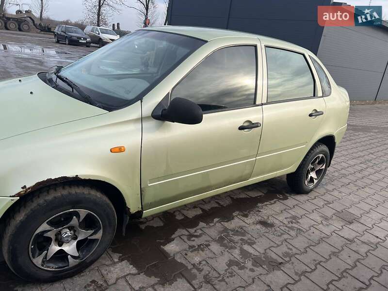 Седан ВАЗ / Lada 1118 Калина 2006 в Васильковке