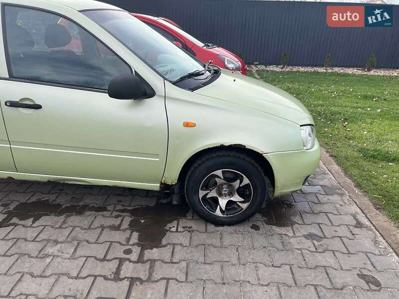 Седан ВАЗ / Lada 1118 Калина 2006 в Васильковке