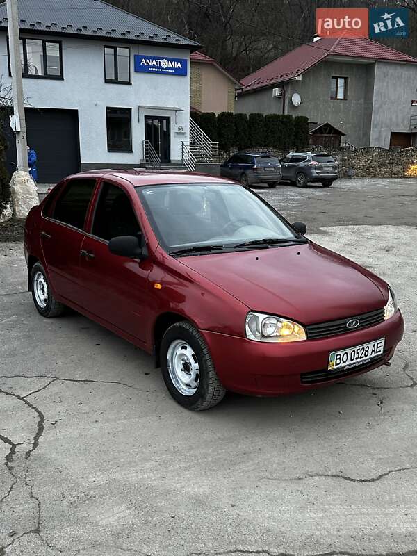 Седан ВАЗ / Lada 1118 Калина 2006 в Чорткові