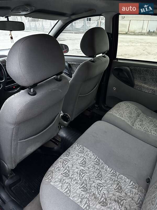 Седан ВАЗ / Lada 1118 Калина 2006 в Чорткові