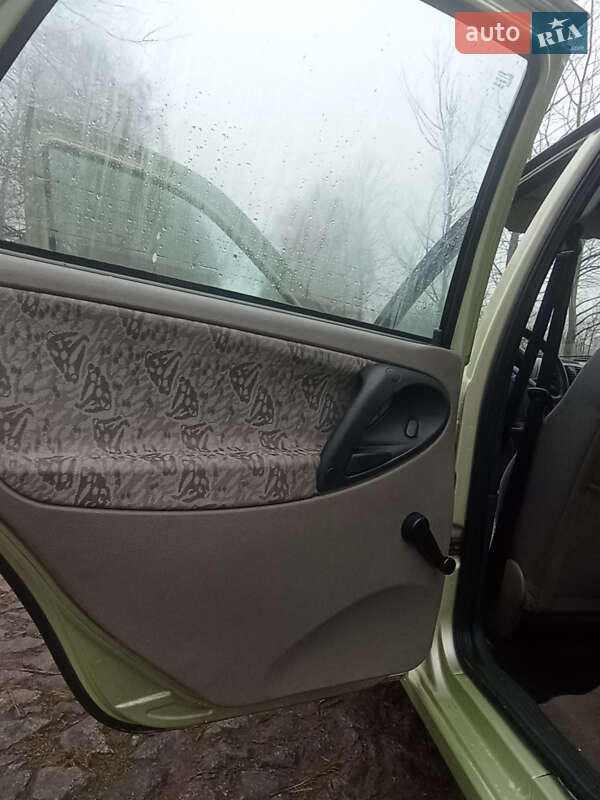 Седан ВАЗ / Lada 1118 Калина 2006 в Чуднове фото 11 Седан ВАЗ / Lada 1118 Калина 2006 в Чуднове