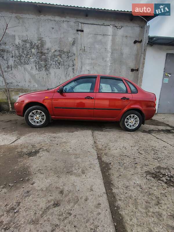 Седан ВАЗ / Lada 1118 Калина 2006 в Одессе