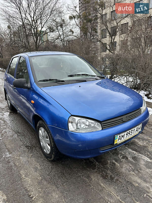 Седан ВАЗ / Lada 1118 Калина 2006 в Киеве