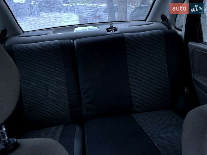 Седан ВАЗ / Lada 1118 Калина 2010 в Дніпрі