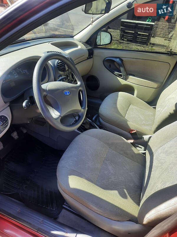 Хэтчбек ВАЗ / Lada 1119 Калина 2008 в Прилуках фото 10 Хэтчбек ВАЗ / Lada 1119 Калина 2008 в Прилуках