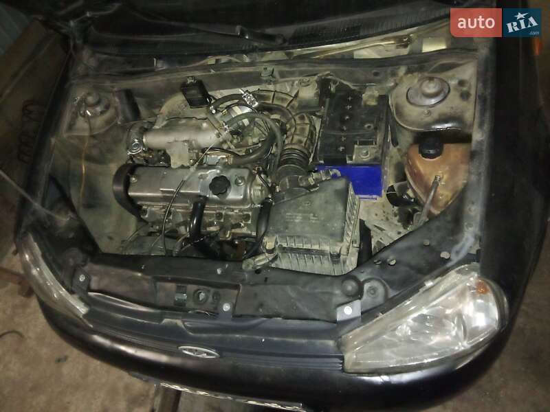 Хэтчбек ВАЗ / Lada 1119 Калина 2007 в Крыжополе