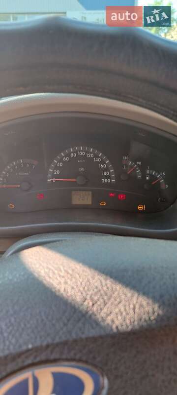 Хетчбек ВАЗ / Lada 1119 Калина 2009 в Слов'янську