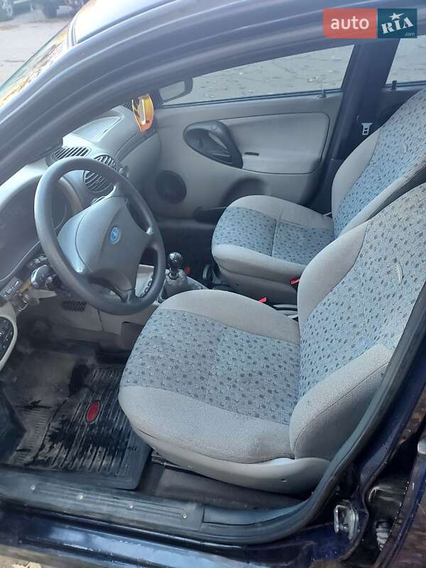 Хэтчбек ВАЗ / Lada 1119 Калина 2007 в Запорожье