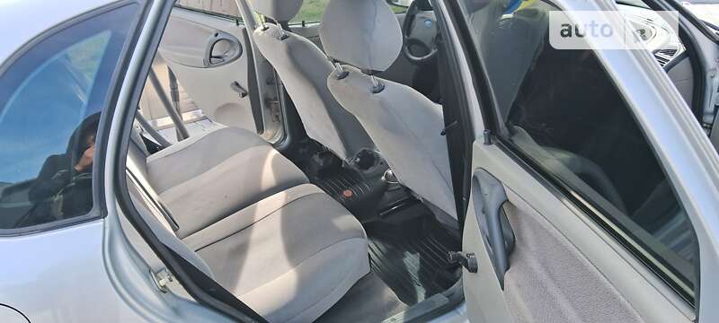 Хэтчбек ВАЗ / Lada 1119 Калина 2008 в Шумске фото 21 Хэтчбек ВАЗ / Lada 1119 Калина 2008 в Шумске