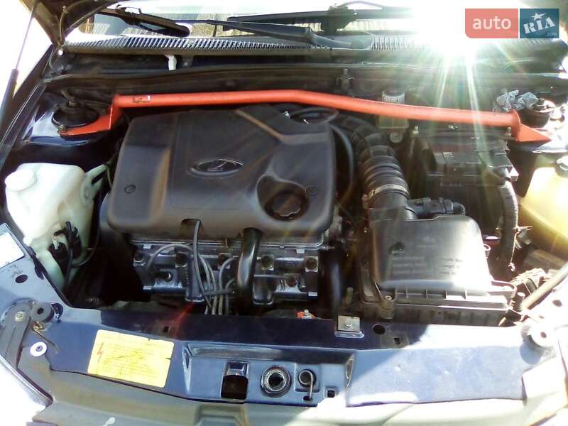 Хэтчбек ВАЗ / Lada 1119 Калина 2008 в Киеве