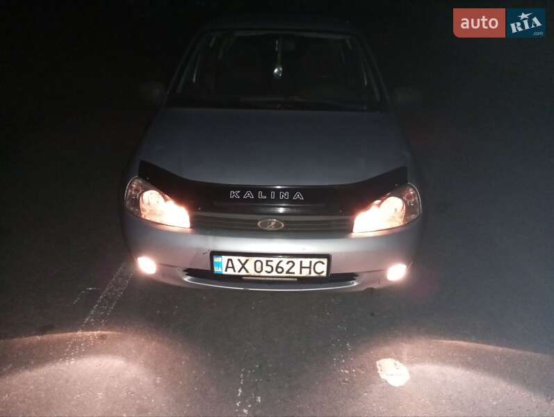 Хэтчбек ВАЗ / Lada 1119 Калина 2007 в Новой Водолаге фото 4 Хэтчбек ВАЗ / Lada 1119 Калина 2007 в Новой Водолаге