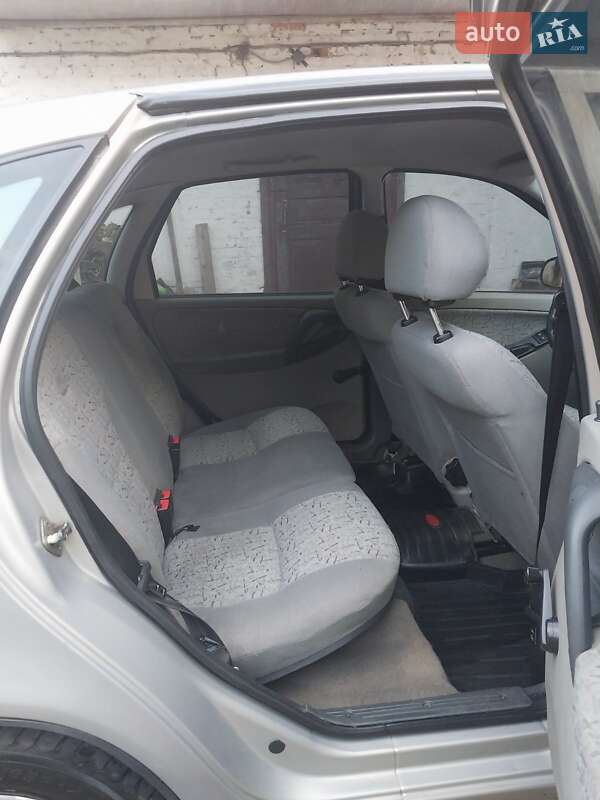 Хэтчбек ВАЗ / Lada 1119 Калина 2007 в Чернигове