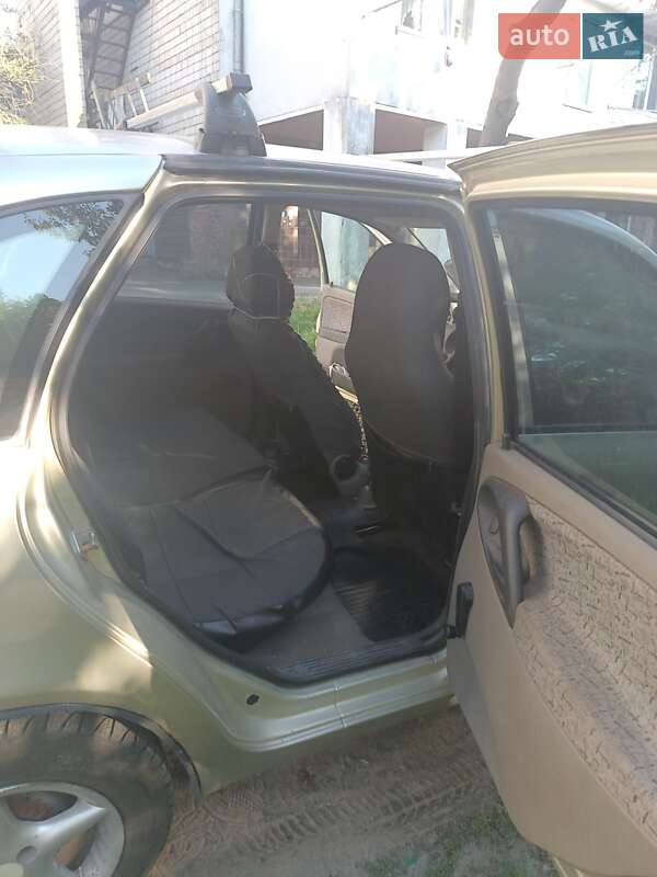 Хетчбек ВАЗ / Lada 1119 Калина 2007 в Хмельницькому