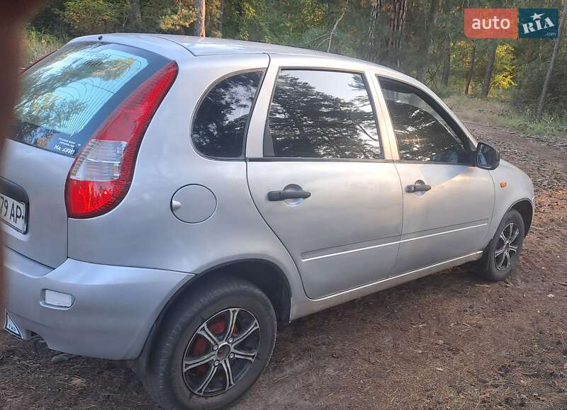 Хэтчбек ВАЗ / Lada 1119 Калина 2008 в Черкассах