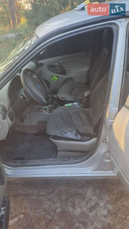 Хэтчбек ВАЗ / Lada 1119 Калина 2008 в Черкассах