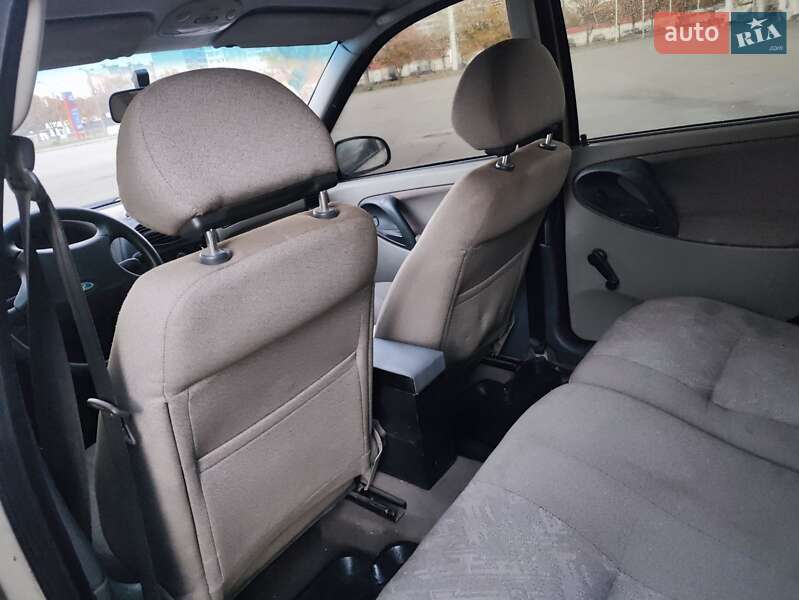 Хэтчбек ВАЗ / Lada 1119 Калина 2008 в Синельниково