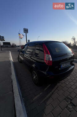 Хэтчбек ВАЗ 1119 Калина 2008 в 