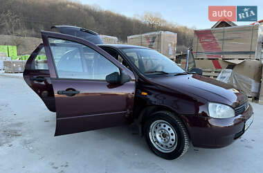 Хэтчбек ВАЗ / Lada 1119 Калина 2011 в Теребовле