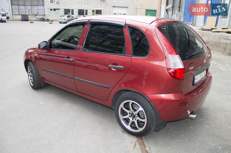 Хэтчбек ВАЗ / Lada 1119 Калина 2008 в Киеве