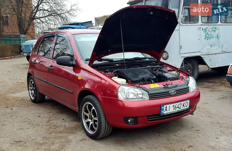 Хэтчбек ВАЗ / Lada 1119 Калина 2008 в Киеве