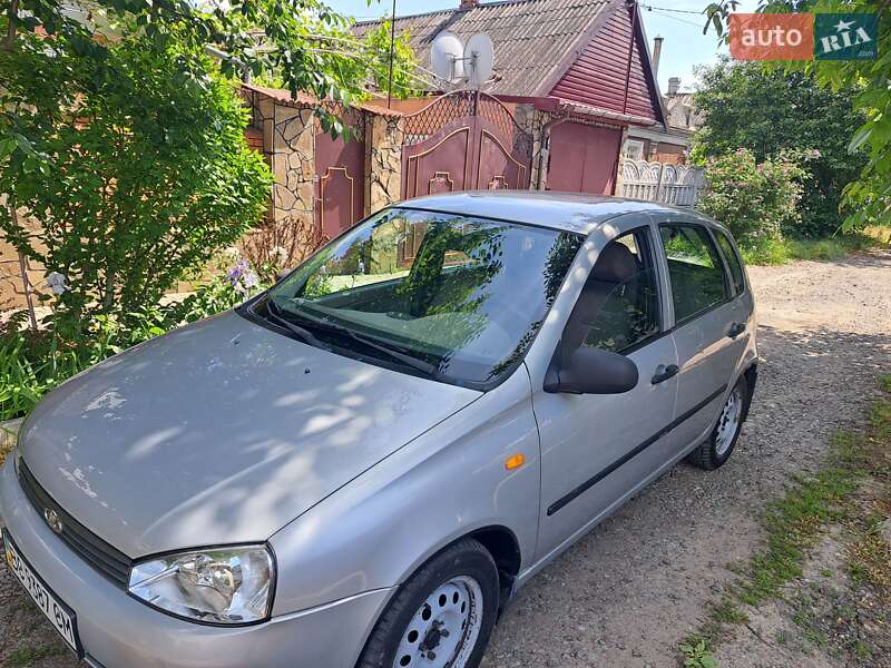 Хэтчбек ВАЗ 1119 Калина 2008 в 